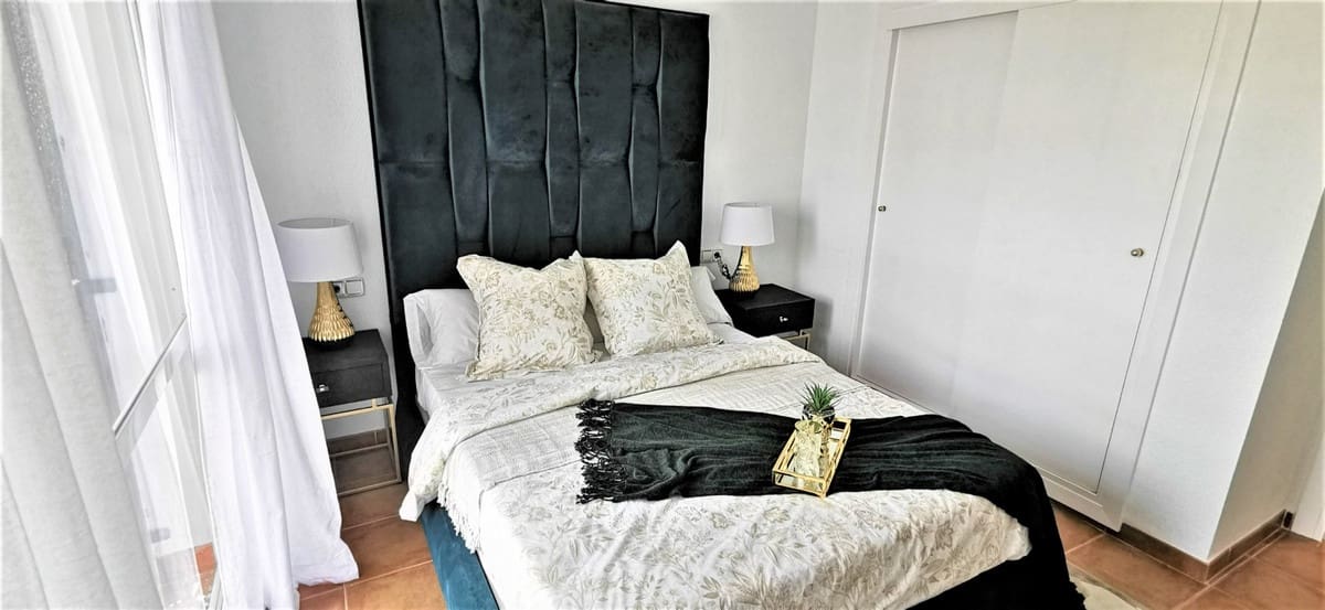 2 sypialnia Dom na sprzedaż w Estepona - 395 000 € (Ref: 10061146)