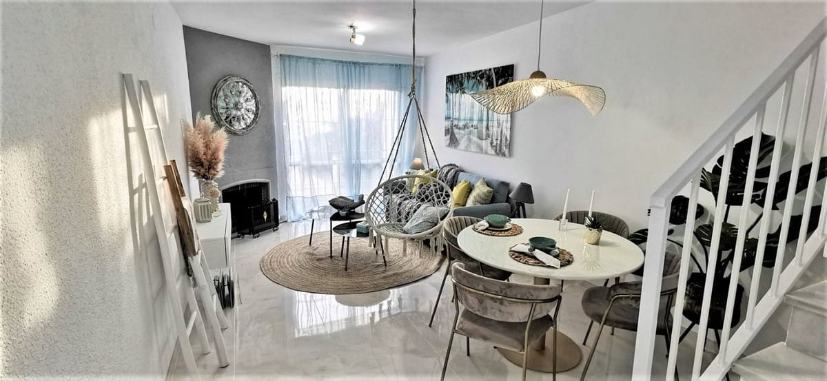 2 sypialnia Dom na sprzedaż w Estepona - 395 000 € (Ref: 10061146)