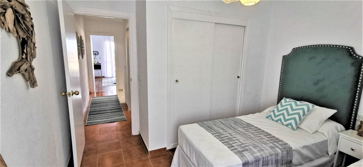 2 sypialnia Dom na sprzedaż w Estepona - 395 000 € (Ref: 10061146)