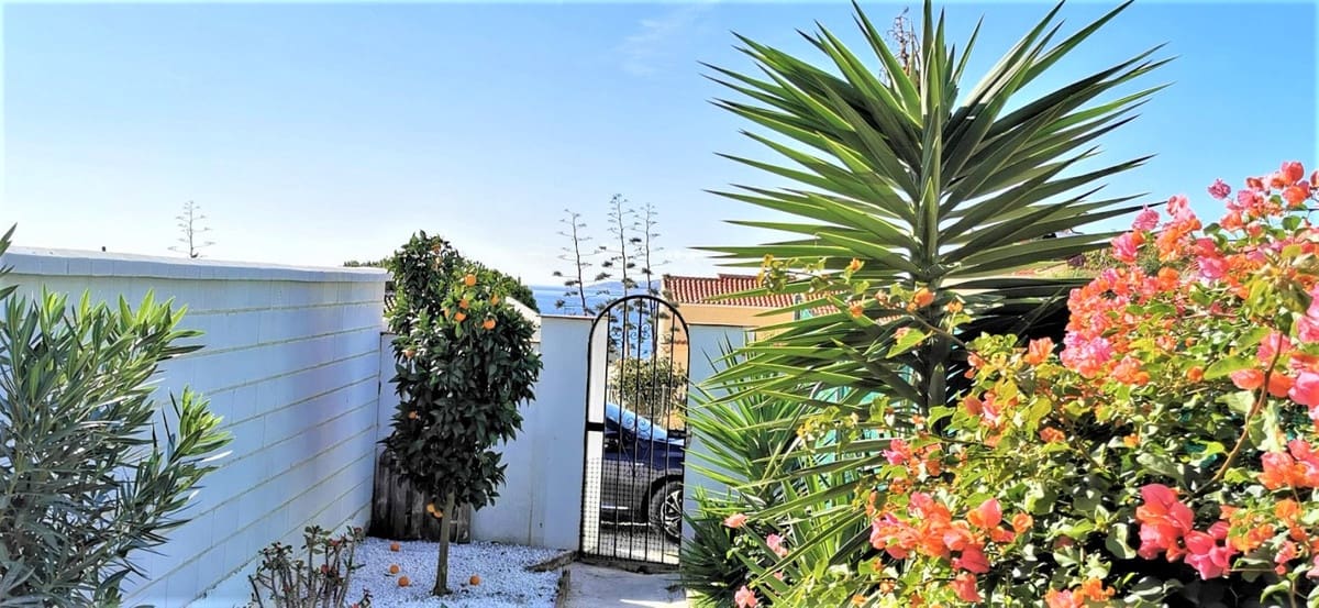 2 sypialnia Dom na sprzedaż w Estepona - 395 000 € (Ref: 10061146)