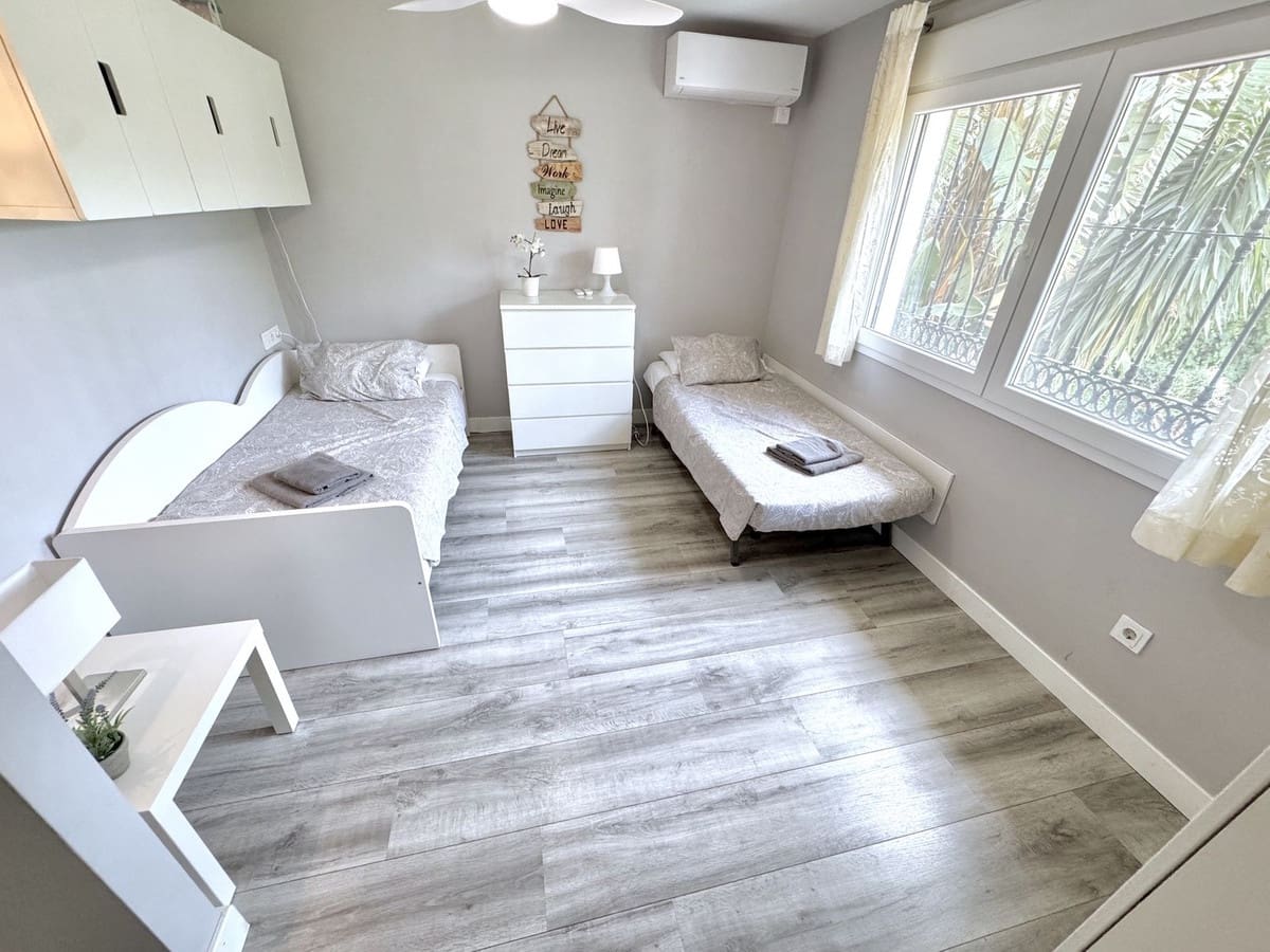 6 Zimmer Villa zu verkaufen in Benalmadena mit Pool Garage - 1.350.000 € (Ref: 10061152)