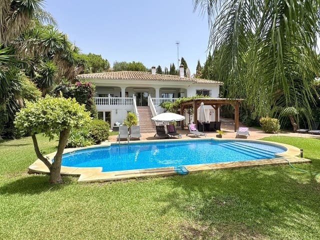 6 Zimmer Villa zu verkaufen in Benalmádena mit Pool Garage - 1.350.000 € (Ref: 10061152)