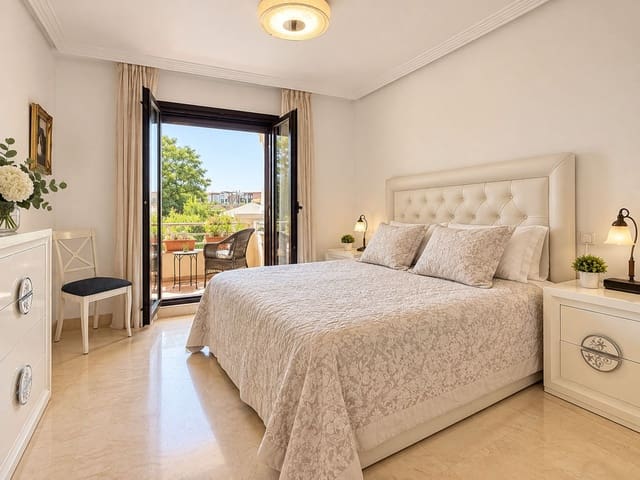 2 quarto Apartamento para venda em Los Arqueros, Benahavís com piscina - 375 000 € (Ref: 10062910)