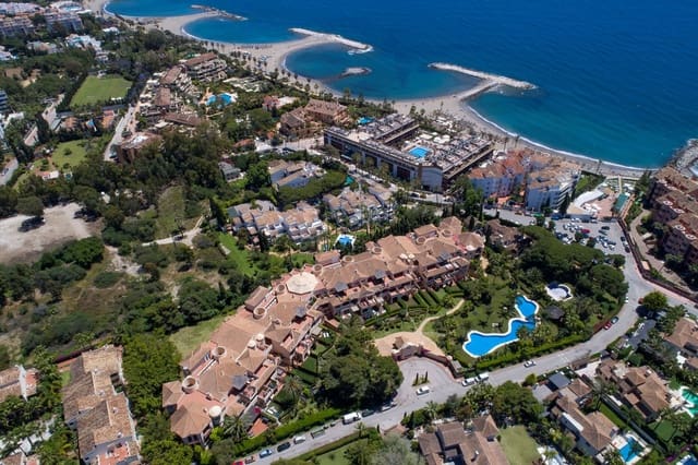 2 Zimmer Apartment zu verkaufen in Puerto Banus, Marbella mit Pool - 825.000 € (Ref: 10062917)