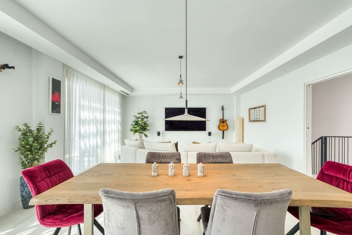 3 bedroom Townhouse for sale in El Chaparral with pool garage - € 889,500 (Ref: 10065495)