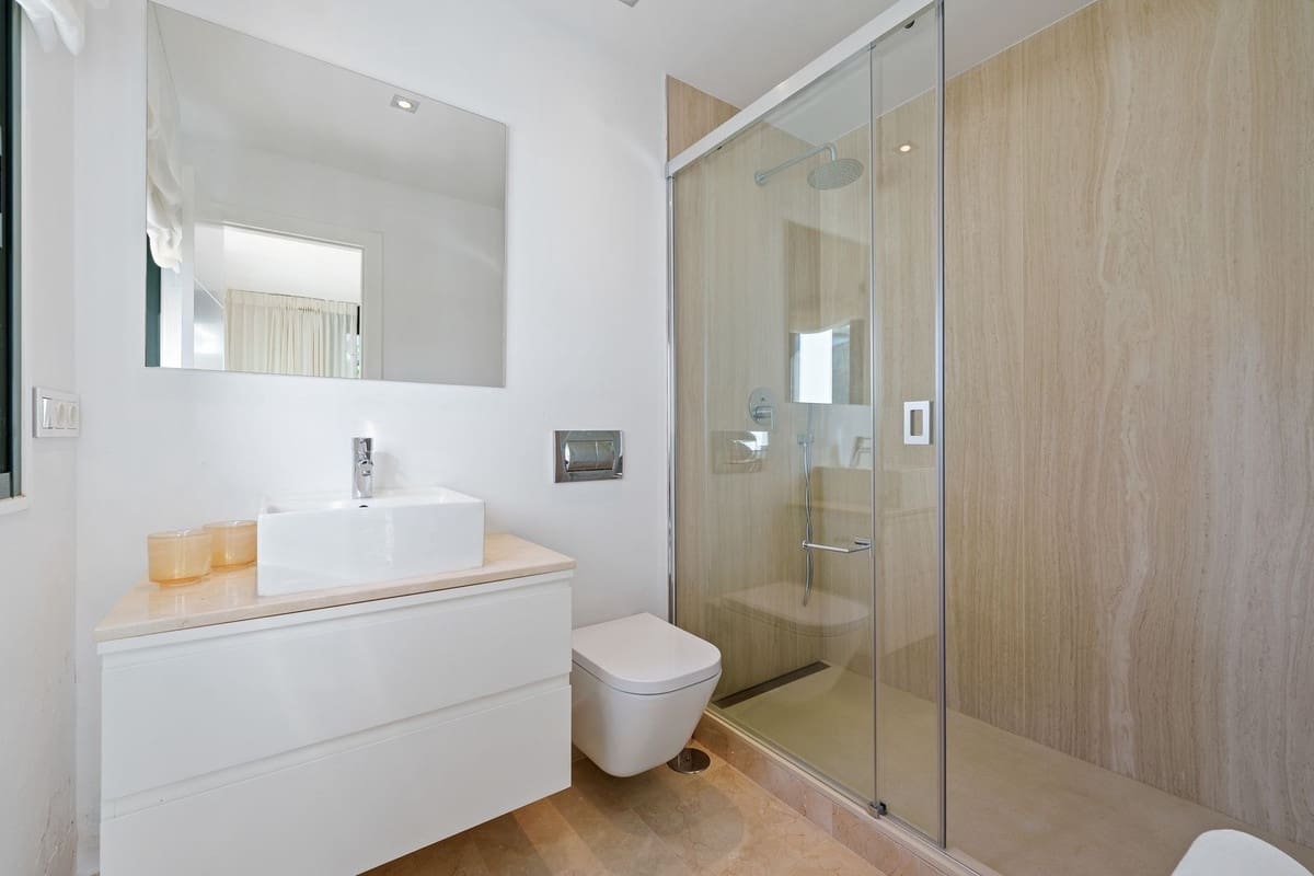 4 sovrum Villa till salu i Nueva Andalucia med pool - 4 390 000 € (Ref: 10065499)