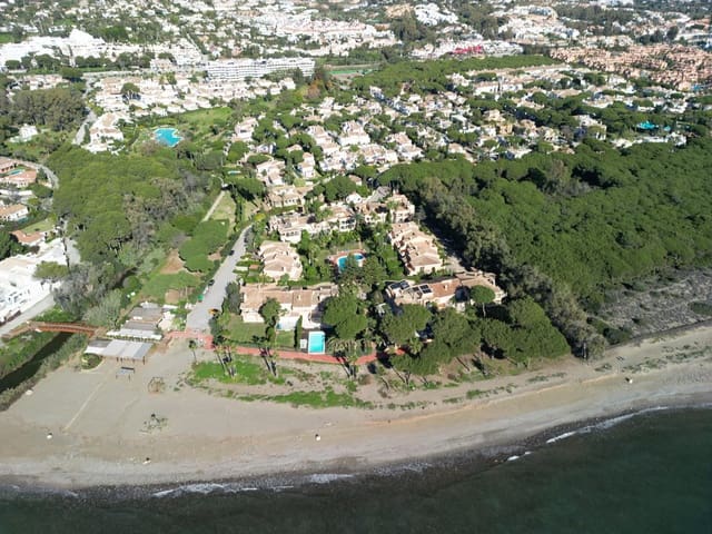 4 Zimmer Apartment zu verkaufen in Estepona mit Pool Garage - 1.300.000 € (Ref: 10065502)