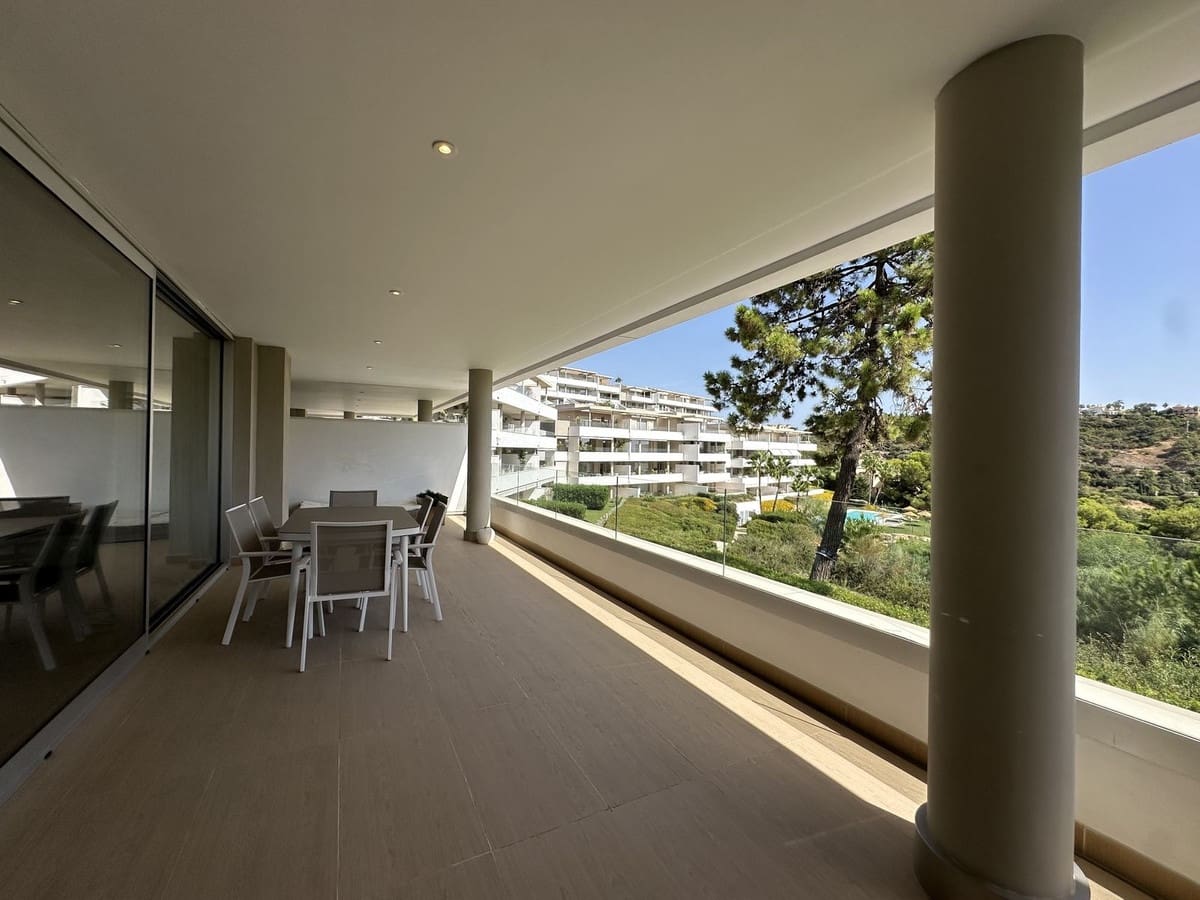 3 soveværelse Lejlighed til salg i Benahavis - € 675.000 (Ref: 10065503)