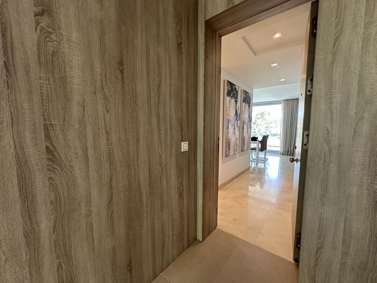 3 soveværelse Lejlighed til salg i Benahavis - € 675.000 (Ref: 10065503)