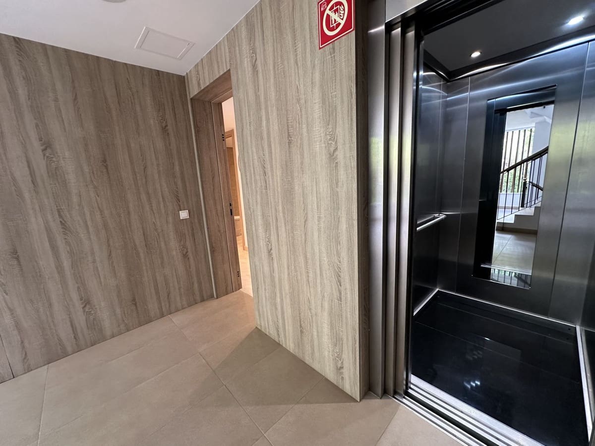 3 soveværelse Lejlighed til salg i Benahavis - € 675.000 (Ref: 10065503)