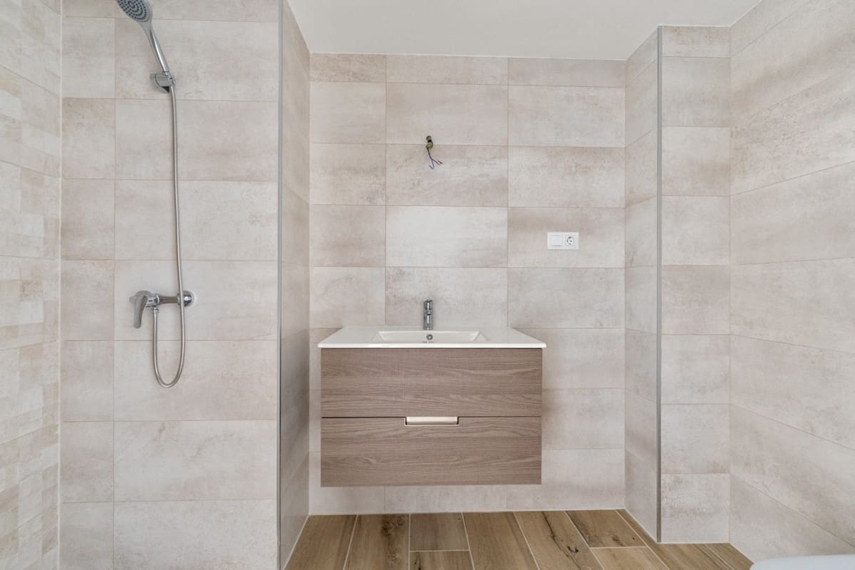 Apartamento de 3 habitaciones en Marbella en venta con piscina - 675.000 € (Ref: 10065504)