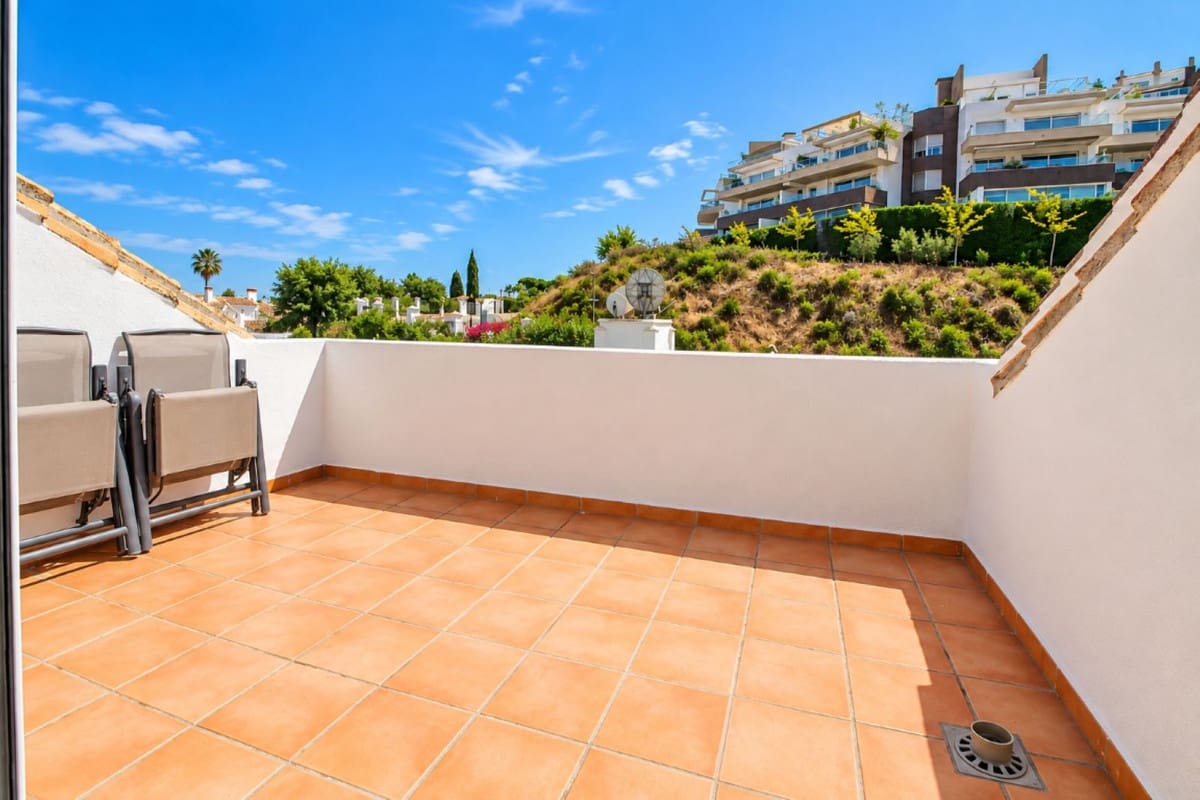 3 makuuhuone Omakotitalo myytävänä paikassa La Cala Golf mukana uima-altaan - 499 000 € (Ref: 10065505)