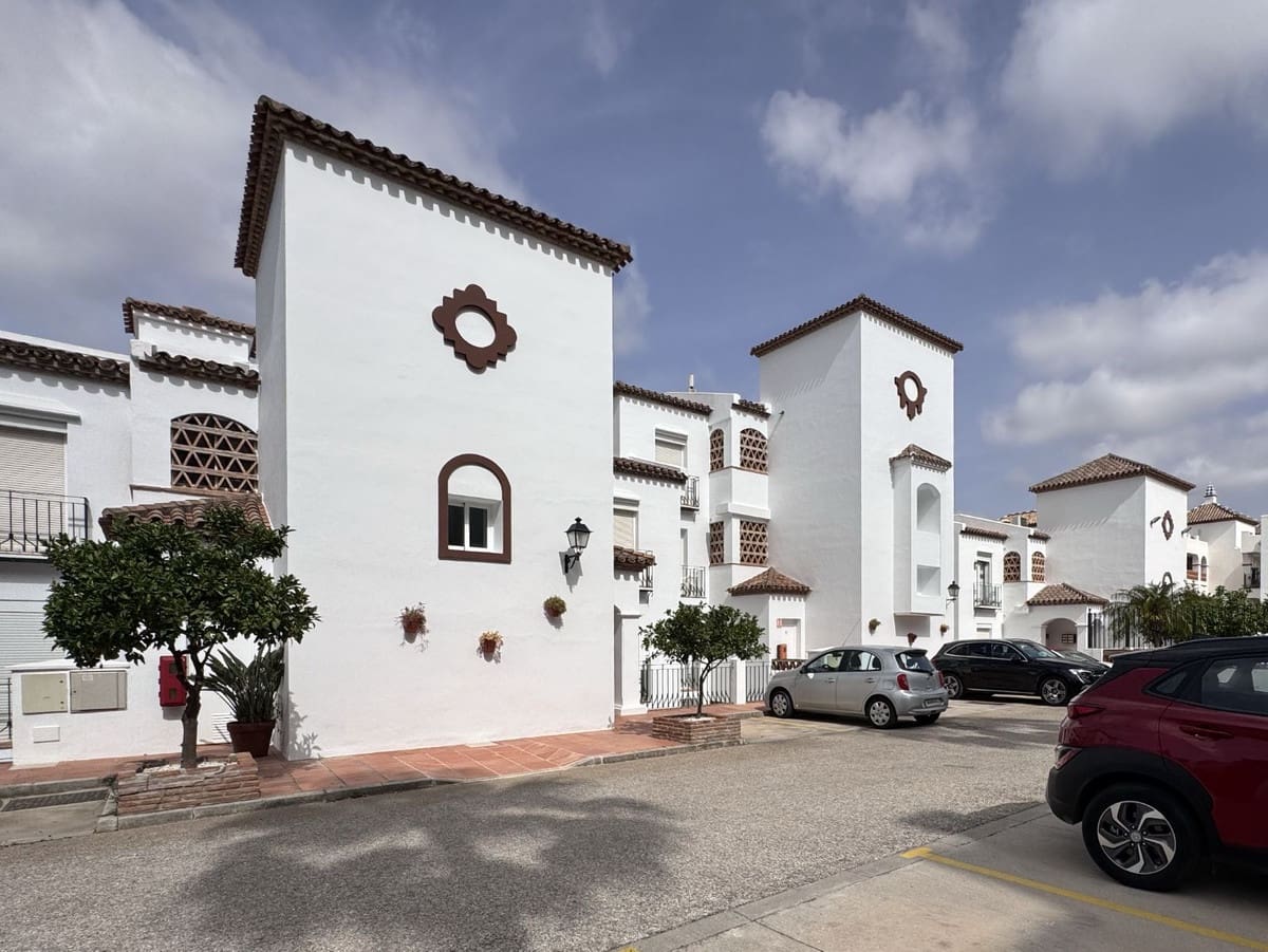 2 sovrum Lägenhet till salu i Mijas Golf med pool - 339 000 € (Ref: 10065507)