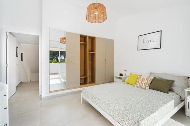 4 soverom Hus til salgs i Benamara, Estepona med svømmebasseng - € 582 000 (Ref: 10082224)