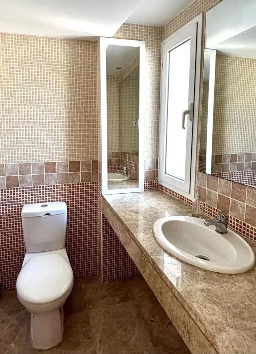 3 quarto Casa em Banda para venda em Nueva Andalucia com piscina garagem - 635 000 € (Ref: 10082226)