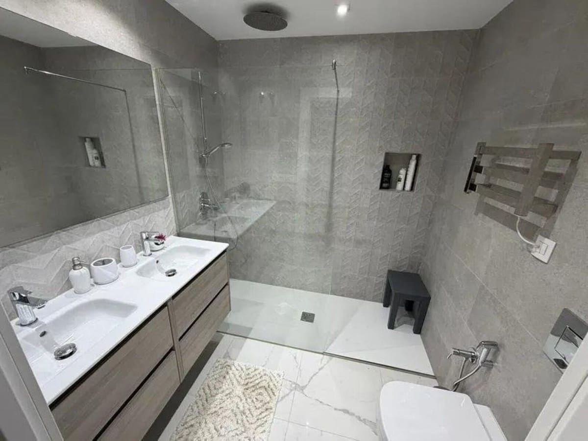 3 sovrum Lägenhet till salu i Puerto Banus med pool garage - 1 485 000 € (Ref: 10082228)