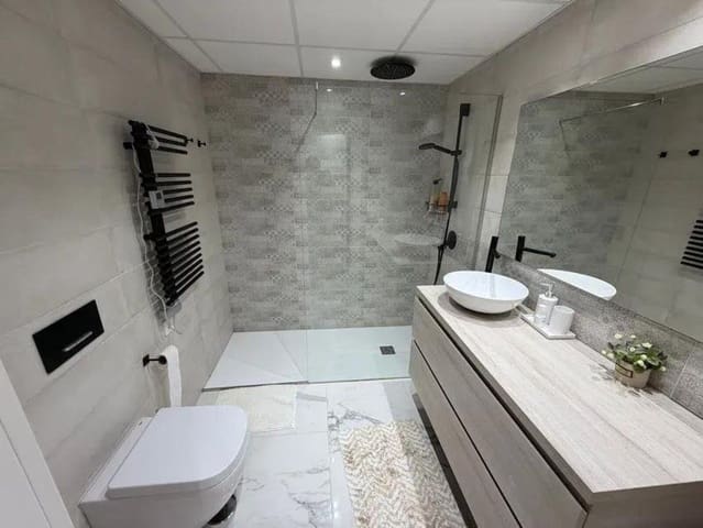 3 sovrum Lägenhet till salu i Puerto Banus, Marbella med pool garage - 1 485 000 € (Ref: 10082228)