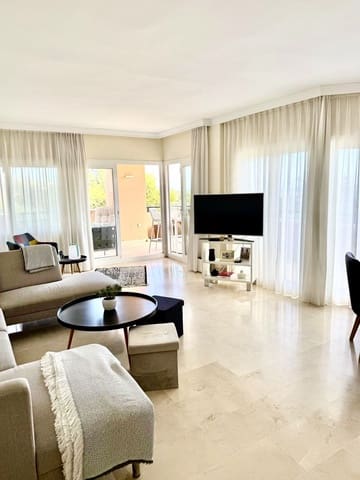 3 soverom Leilighet til salgs i Elviria, Marbella med svømmebasseng garasje - € 655 000 (Ref: 10082229)