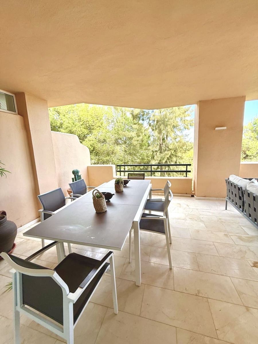 3 soverom Leilighet til salgs i Elviria med svømmebasseng garasje - € 655 000 (Ref: 10082229)