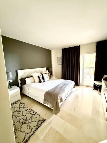 3 soverom Leilighet til salgs i Elviria, Marbella med svømmebasseng garasje - € 655 000 (Ref: 10082229)
