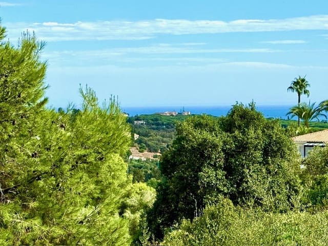 3 soverom Leilighet til salgs i Elviria, Marbella med svømmebasseng garasje - € 655 000 (Ref: 10082229)