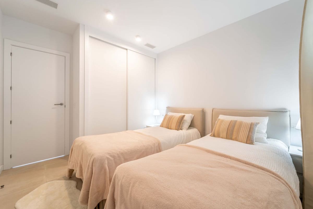 2 sypialnia Apartament na sprzedaż w Fuengirola z basenem garażem - 499 000 € (Ref: 10082231)