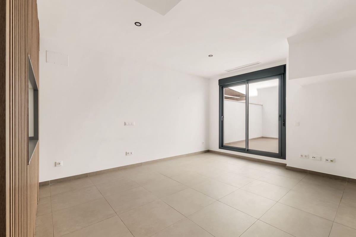 3 soverom Hus til salgs i Cancelada - € 450 000 (Ref: 10082233)