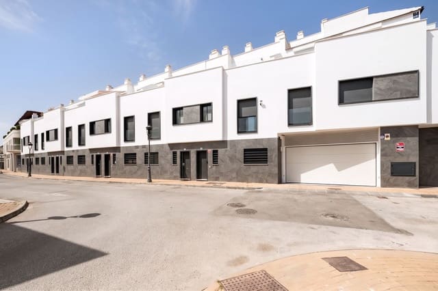 3 soverom Hus til salgs i Cancelada, Estepona - € 450 000 (Ref: 10082233)