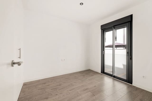 3 soverom Hus til salgs i Cancelada, Estepona med garasje - € 450 000 (Ref: 10082233)