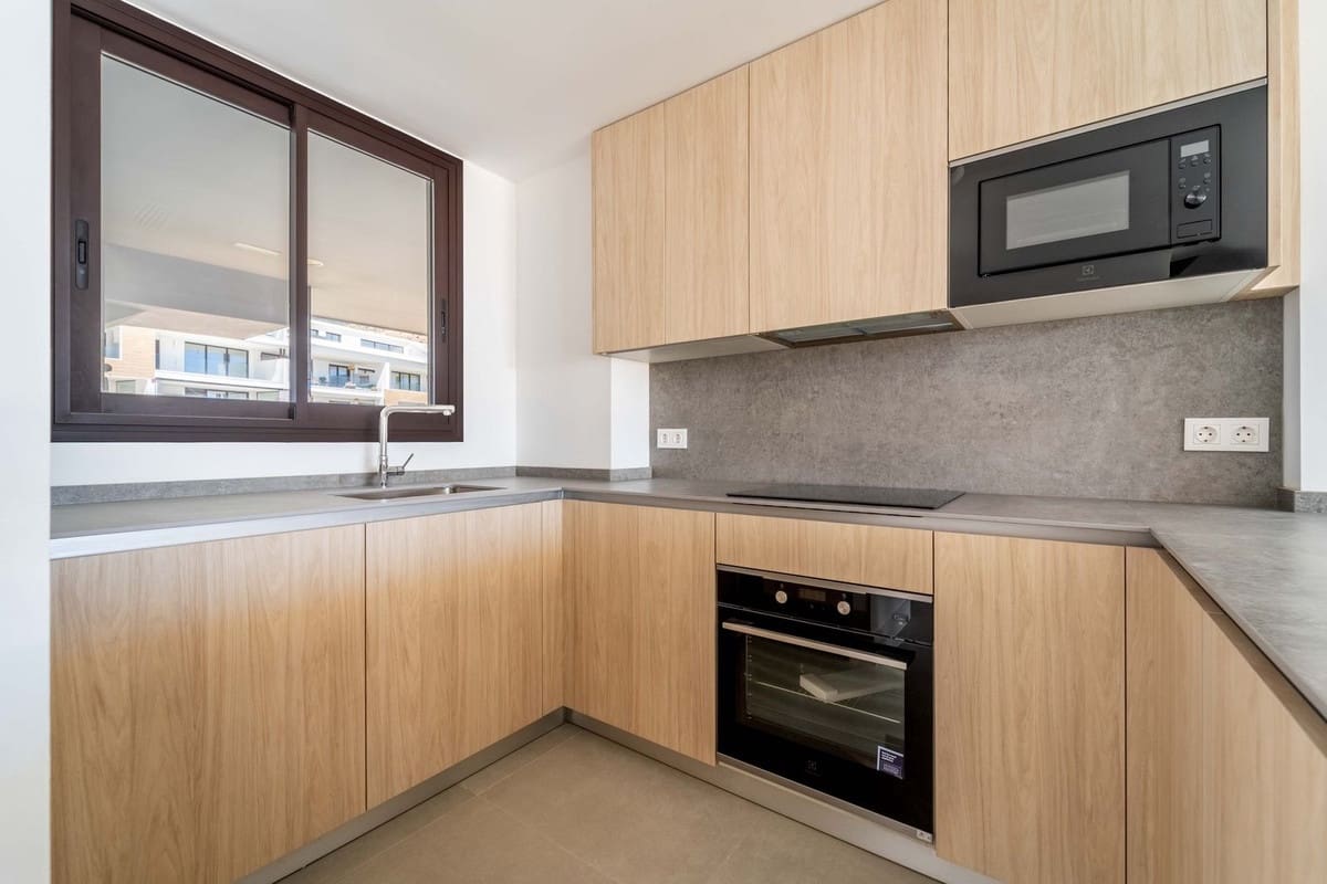 2 Zimmer Apartment zu verkaufen in Fuengirola mit Pool Garage - 539.000 € (Ref: 10082234)