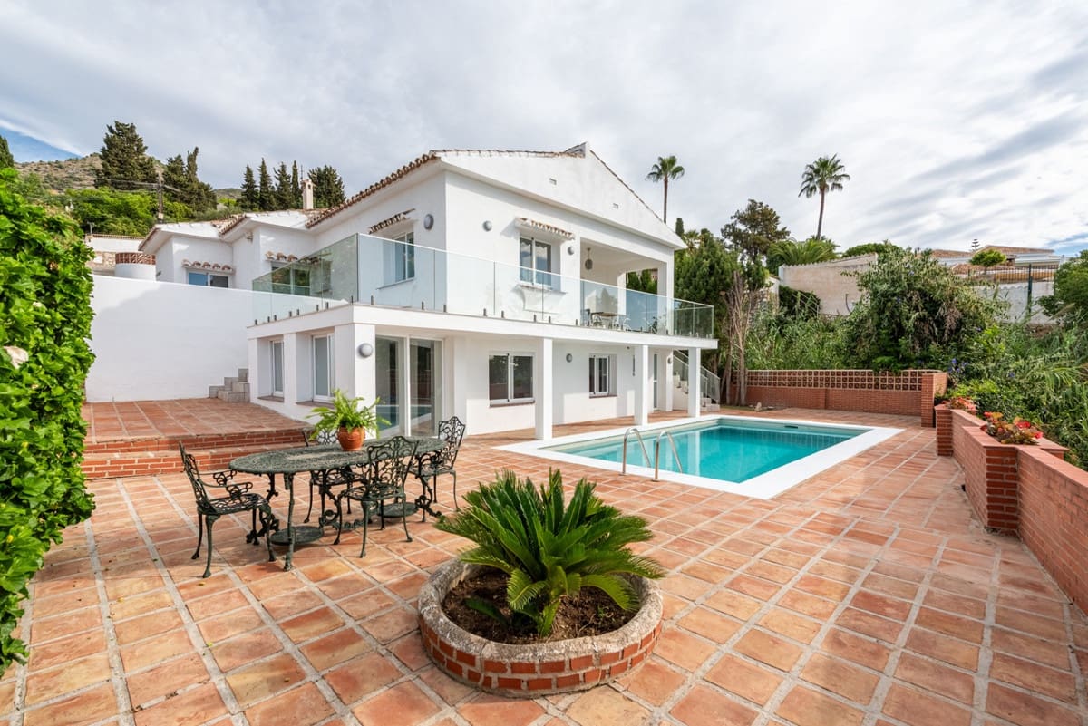 5 chambre Villa/Maison à vendre à Benalmadena avec piscine garage - 975 000 € (Ref: 10082238)