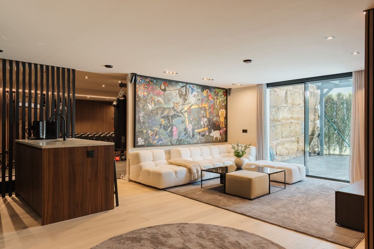 4 soverom Villa til salgs i Estepona med svømmebasseng - € 2 450 000 (Ref: 10082239)