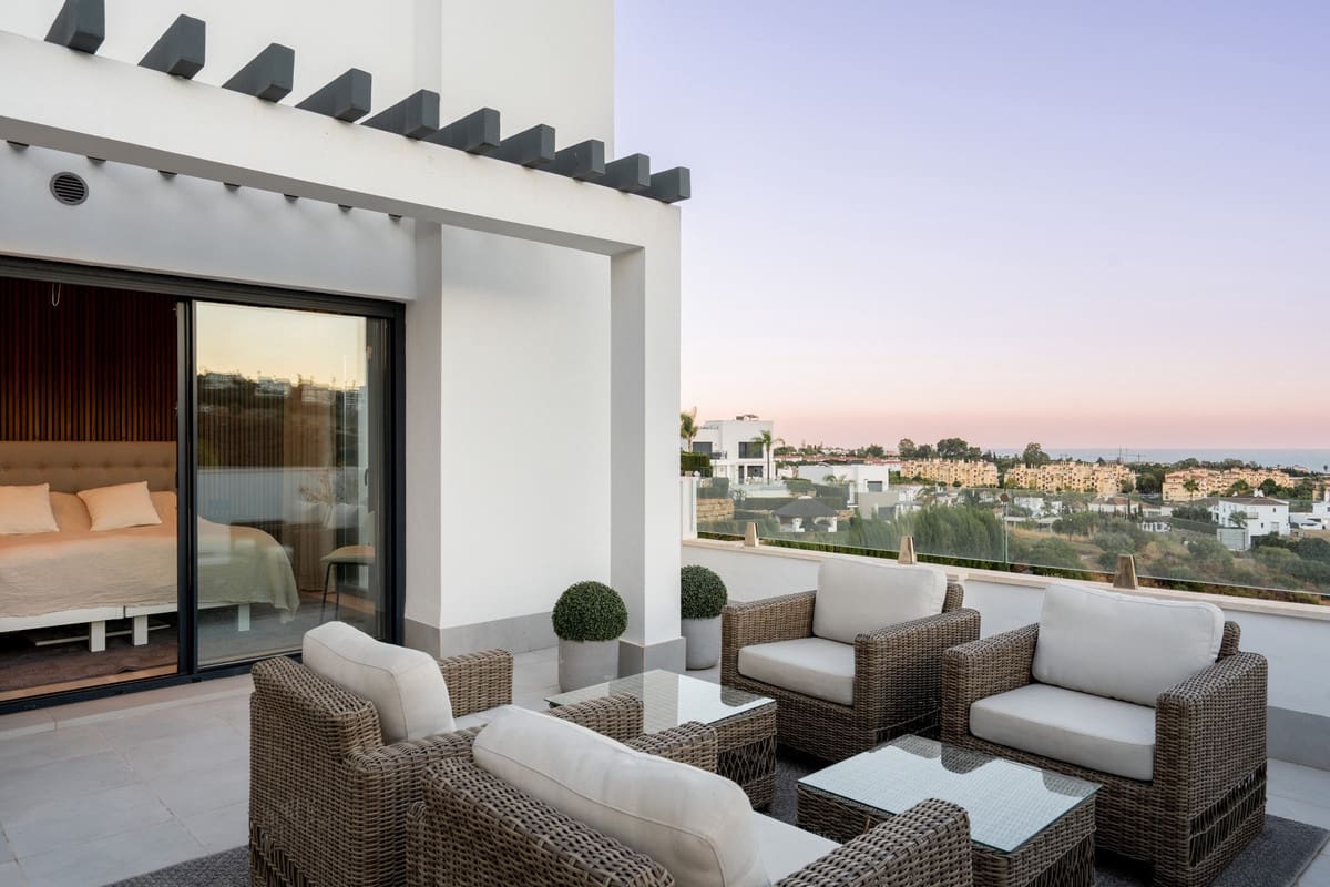 4 soverom Villa til salgs i Estepona med svømmebasseng - € 2 450 000 (Ref: 10082239)