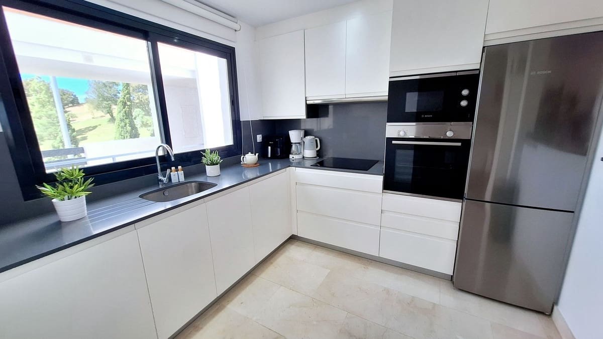 Apartamento de 2 habitaciones en Bahia de Casares en venta con piscina - 320.000 € (Ref: 10082240)