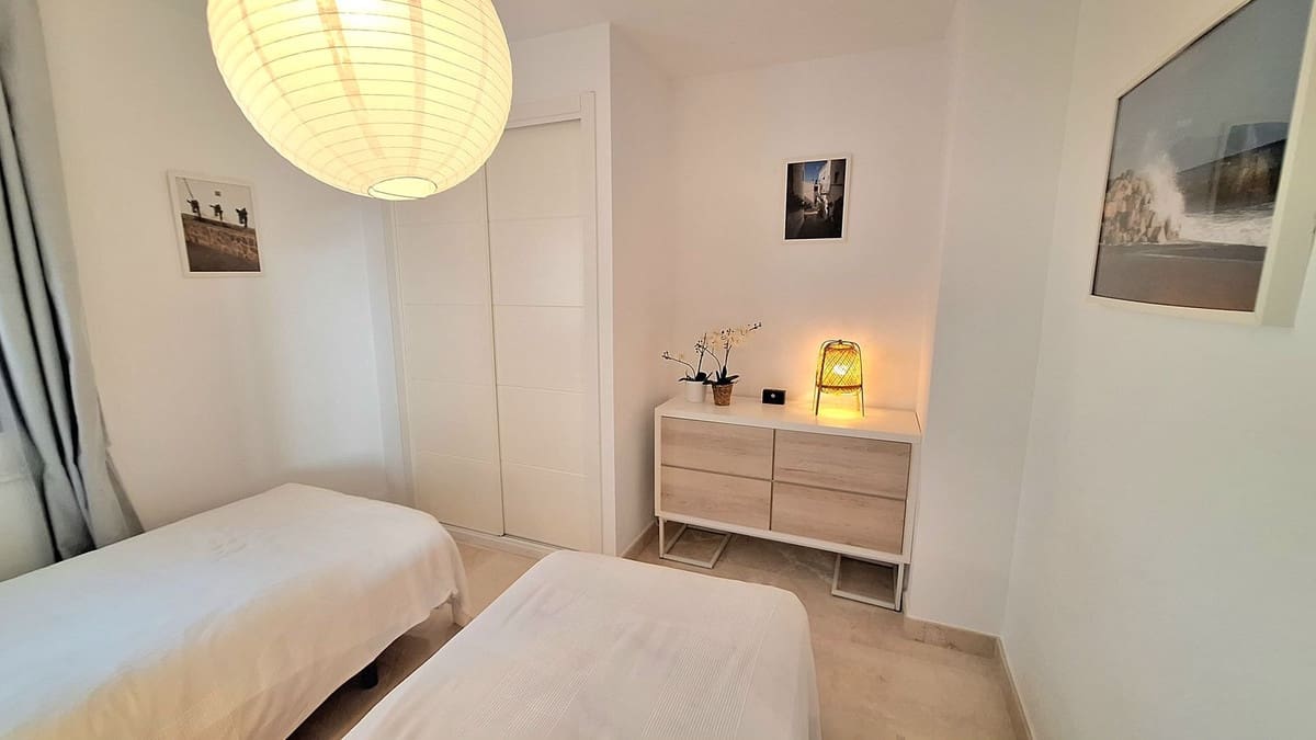 Apartamento de 2 habitaciones en Bahia de Casares en venta con piscina - 320.000 € (Ref: 10082240)