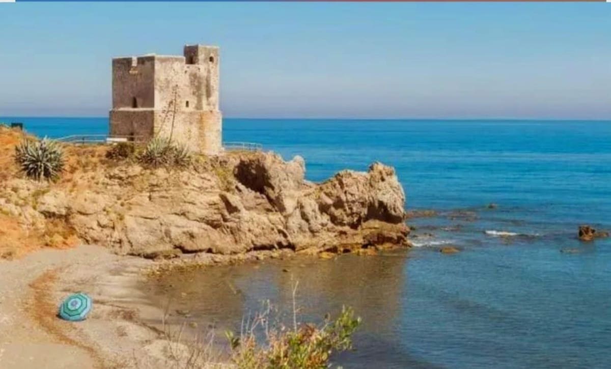 Apartamento de 2 habitaciones en Bahia de Casares en venta con piscina - 320.000 € (Ref: 10082240)
