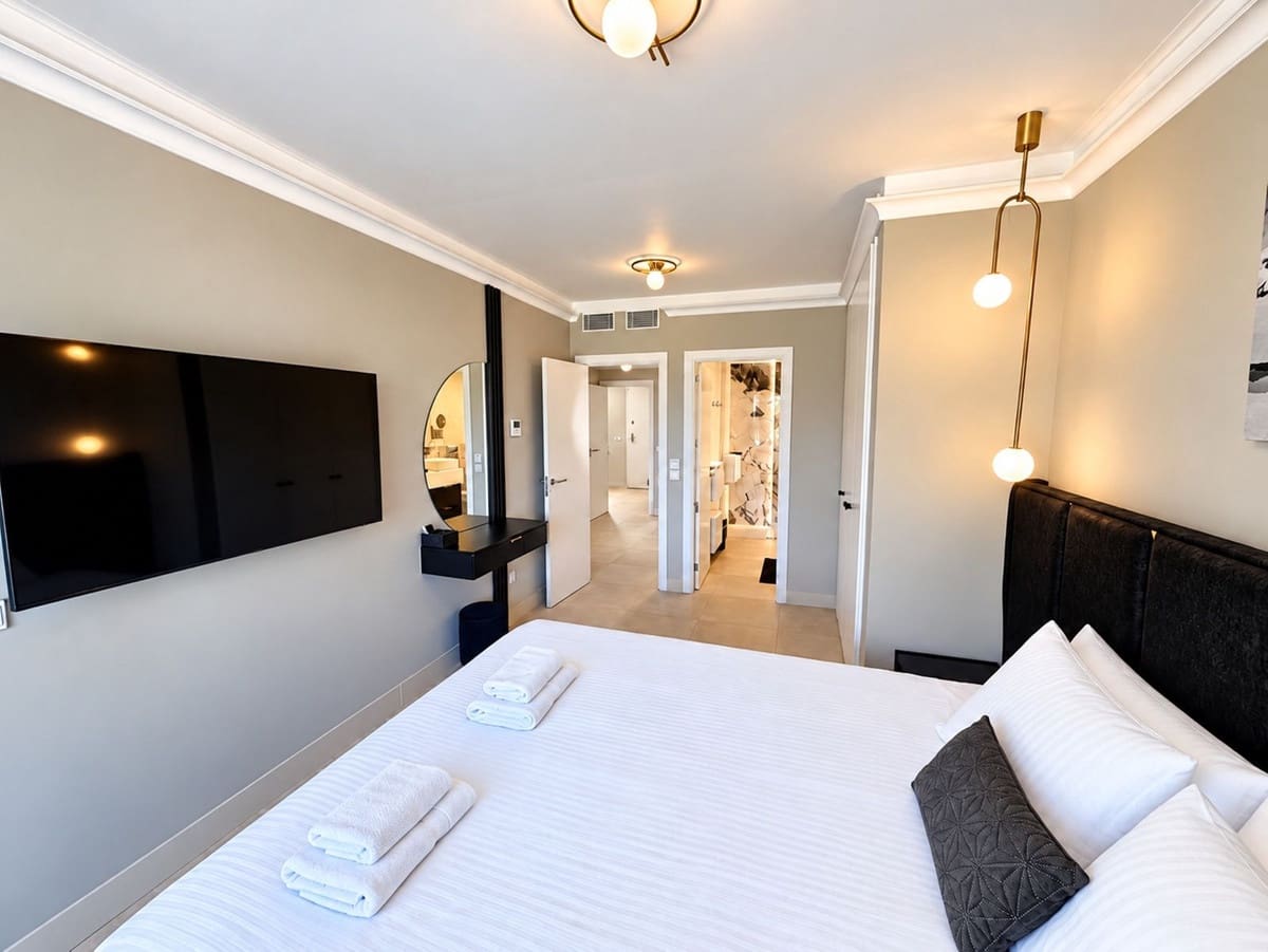 3 sovrum Semi-fristående Villa till salu i Mijas med pool - 950 000 € (Ref: 10082241)