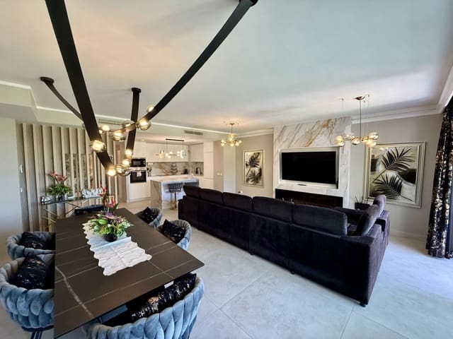 3 chambre Villa/Maison Semi-Mitoyenne à vendre à Mijas avec piscine - 950 000 € (Ref: 10082241)