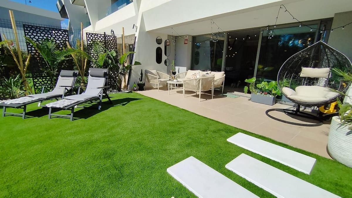 3 sovrum Semi-fristående Villa till salu i Mijas med pool - 950 000 € (Ref: 10082241)