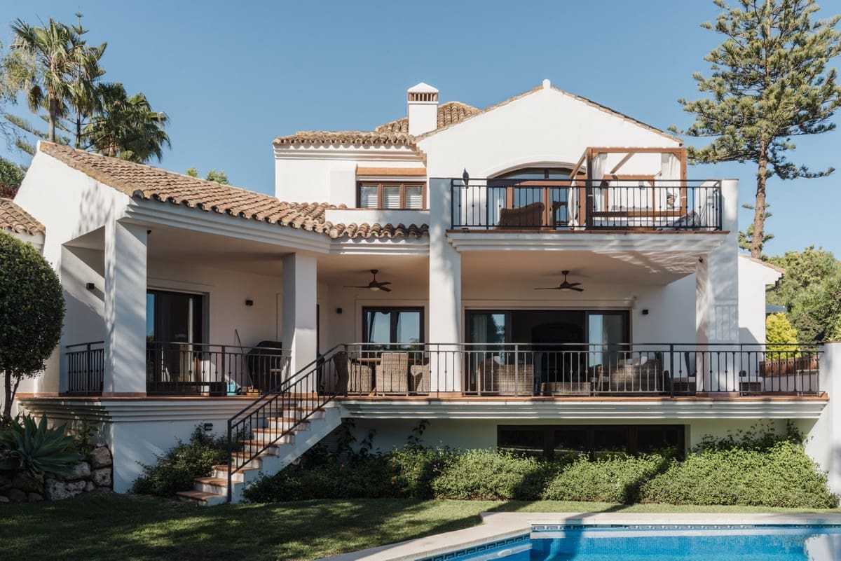 4 Zimmer Villa zu verkaufen in El Rosario mit Pool Garage - 2.250.000 € (Ref: 10082245)