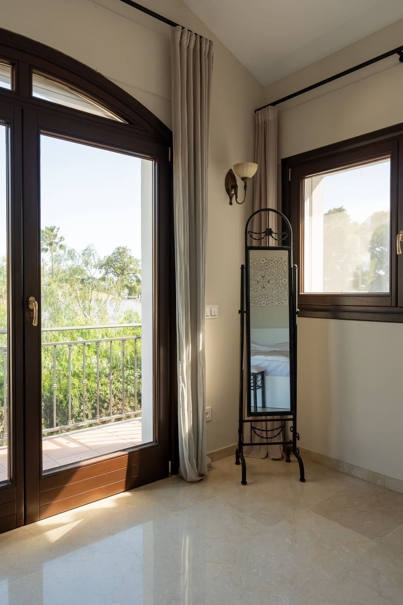 4 Zimmer Villa zu verkaufen in El Rosario mit Pool Garage - 2.250.000 € (Ref: 10082245)