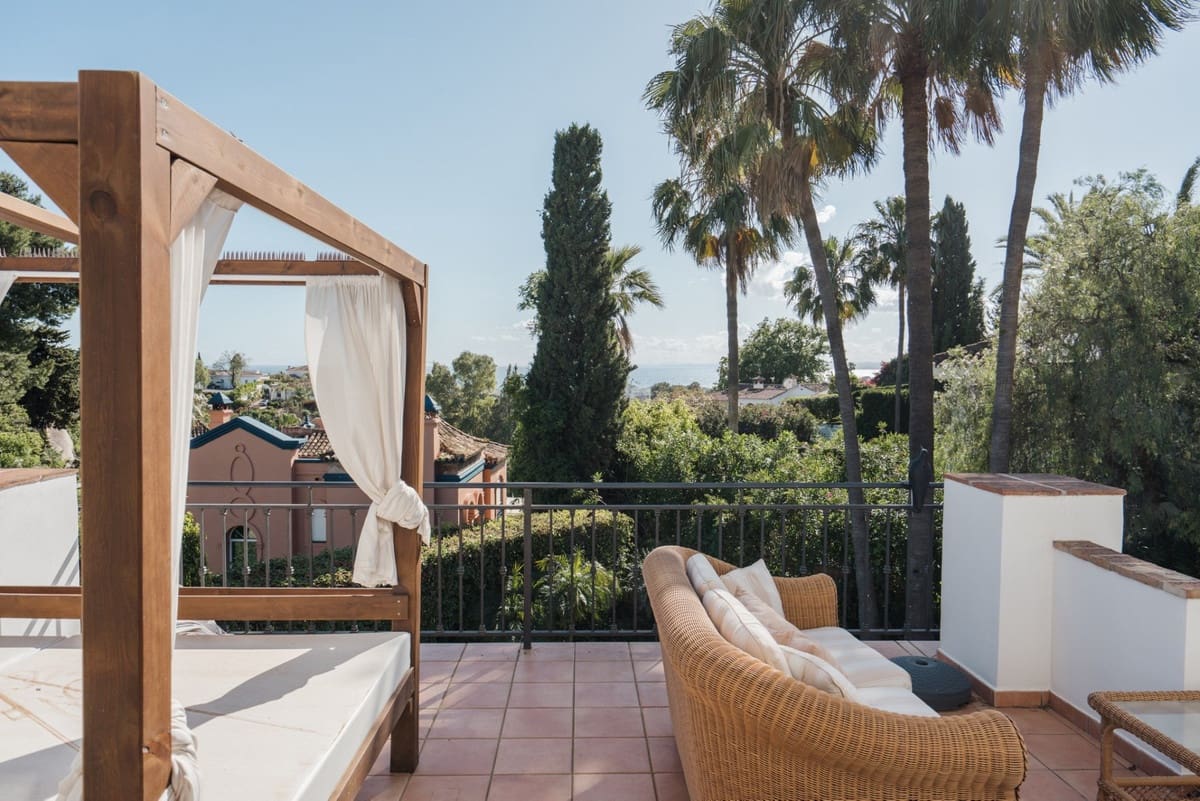 4 Zimmer Villa zu verkaufen in El Rosario mit Pool Garage - 2.250.000 € (Ref: 10082245)
