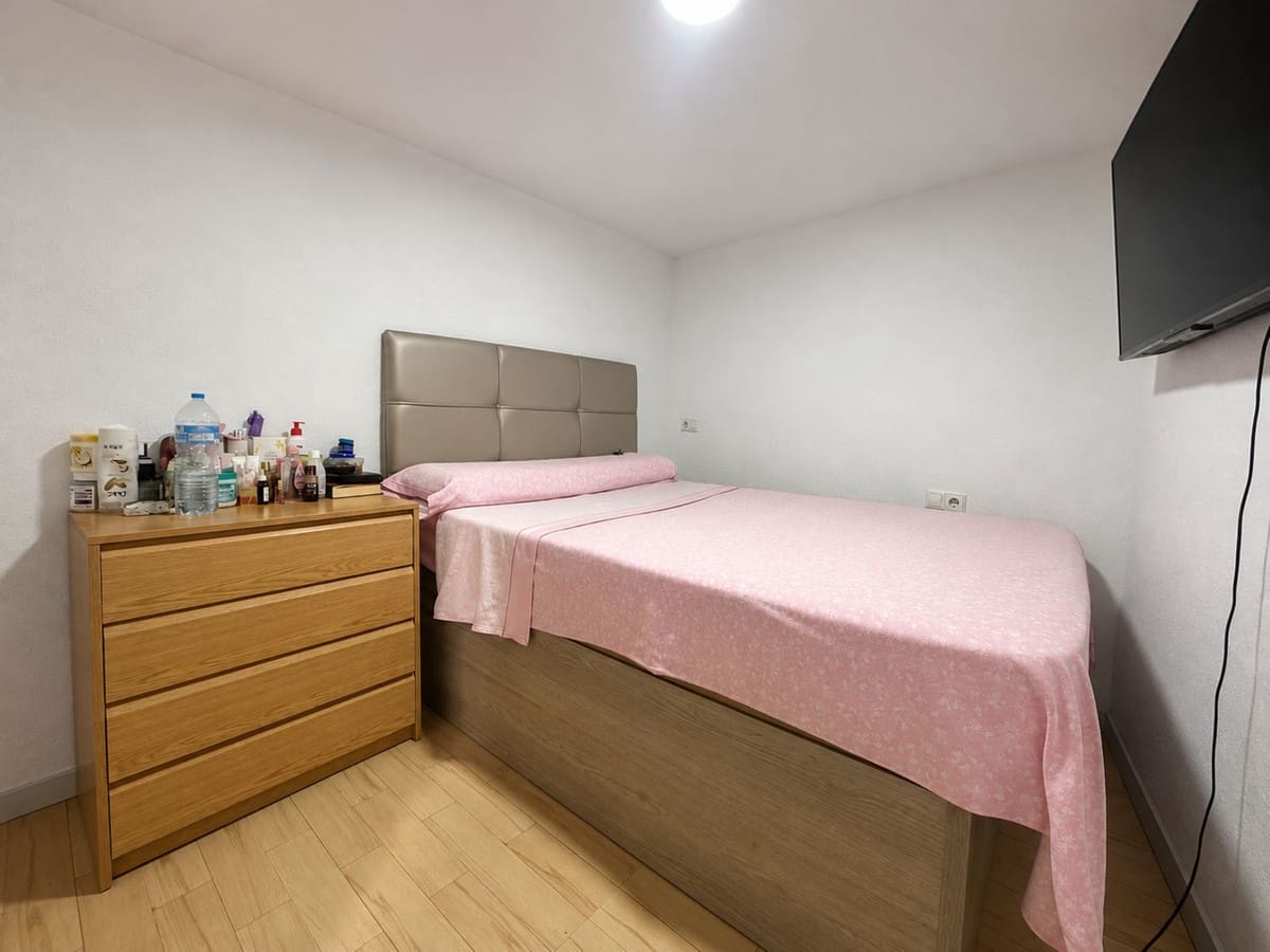 5 slaapkamer Halfvrijstaande villa te koop in Mijas - € 375.000 (Ref: 10086589)