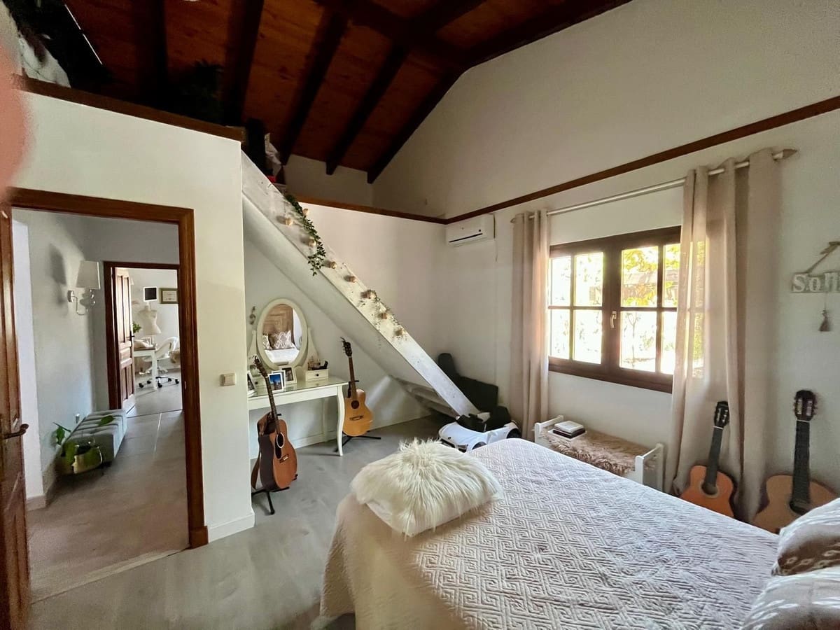 5 slaapkamer Villa te koop in La Cala de Mijas met zwembad garage - € 1.400.000 (Ref: 10086590)