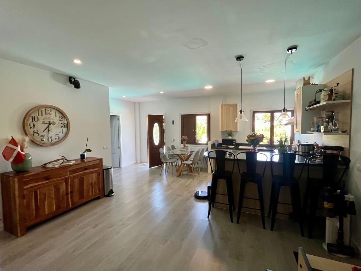 5 slaapkamer Villa te koop in La Cala de Mijas met zwembad garage - € 1.400.000 (Ref: 10086590)