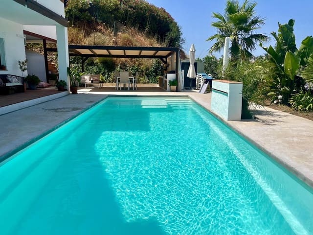 5 slaapkamer Villa te koop in La Cala de Mijas, Mijas met zwembad garage - € 1.400.000 (Ref: 10086590)