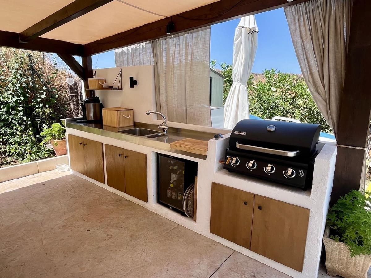 5 slaapkamer Villa te koop in La Cala de Mijas met zwembad garage - € 1.400.000 (Ref: 10086590)