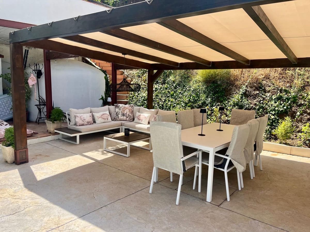 5 slaapkamer Villa te koop in La Cala de Mijas met zwembad garage - € 1.400.000 (Ref: 10086590)