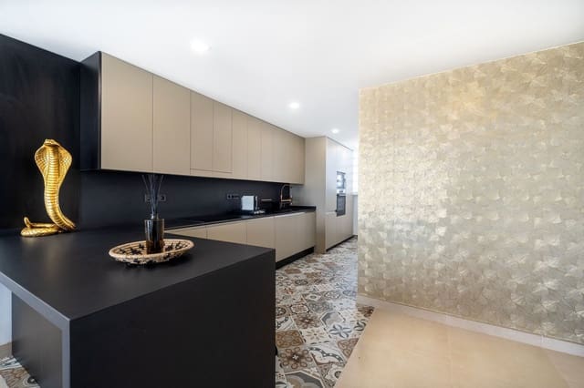 3 Zimmer Apartment zu verkaufen in La Cala de Mijas, Mijas mit Pool - 800.000 € (Ref: 10086592)