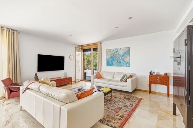 3 Zimmer Apartment zu verkaufen in Los Monteros, Marbella mit Pool - 635.000 € (Ref: 10086593)
